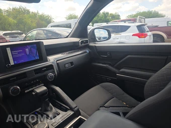 2025 Toyota Tacoma SR5 Crew Cab Medium Bed - miniatura 11