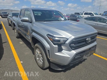 2025 Toyota Tacoma SR5 Crew Cab Medium Bed - miniatura 3