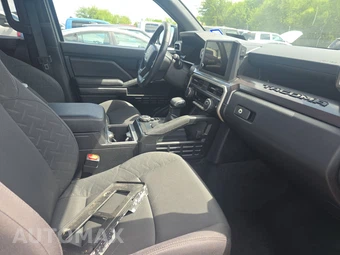 2025 Toyota Tacoma SR5 Crew Cab Medium Bed - miniatura 8