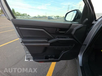 2025 Toyota Tacoma SR5 Crew Cab Medium Bed - miniatura 9