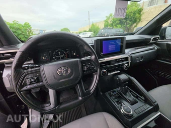 2025 Toyota Tacoma SR5 Crew Cab Medium Bed - miniatura 10