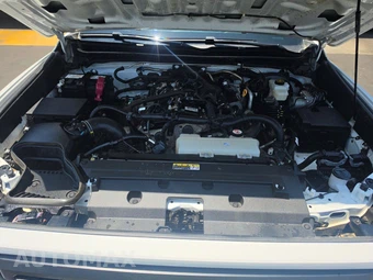 2025 Toyota Tacoma SR5 Crew Cab Medium Bed - miniatura 15