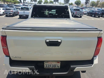 2025 Toyota Tacoma SR5 Crew Cab Medium Bed - miniatura 16