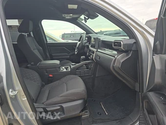 2025 Toyota Tacoma SR5 Crew Cab Medium Bed - miniatura 14
