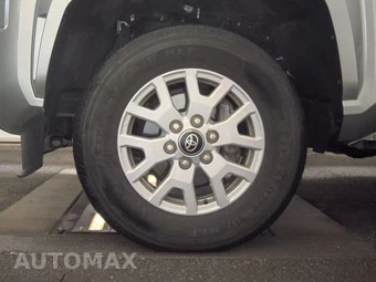 2025 Toyota Tacoma SR5 Crew Cab Medium Bed - miniatura 9