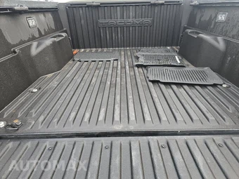2025 Toyota Tacoma SR5 Crew Cab Medium Bed - miniatura 11