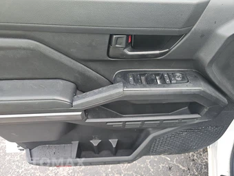 2025 Toyota Tacoma SR5 Crew Cab Medium Bed - miniatura 15