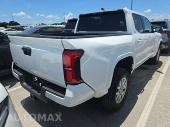 2025 Toyota Tacoma SR5 Crew Cab Medium Bed - miniatura 4
