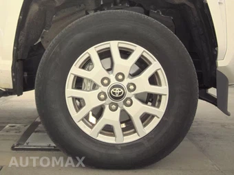2025 Toyota Tacoma SR5 Crew Cab Medium Bed - miniatura 10