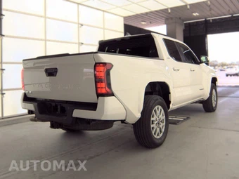 2025 Toyota Tacoma SR5 Crew Cab Medium Bed - miniatura 5