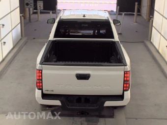 2025 Toyota Tacoma SR5 Crew Cab Medium Bed - miniatura 6