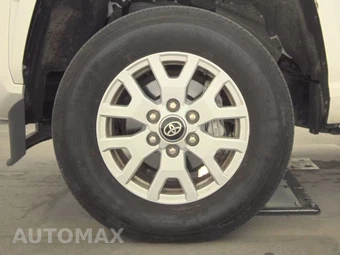 2025 Toyota Tacoma SR5 Crew Cab Medium Bed - miniatura 9