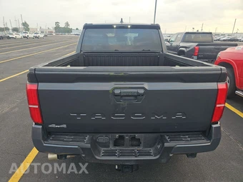 2025 Toyota Tacoma SR5 Crew Cab Medium Bed - miniatura 5