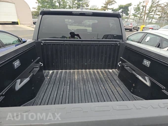 2025 Toyota Tacoma SR5 Crew Cab Medium Bed - miniatura 23
