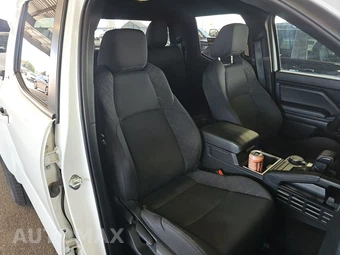 2025 Toyota Tacoma SR5 Crew Cab Medium Bed - miniatura 14