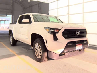 2025 Toyota Tacoma SR5 Crew Cab Medium Bed - miniatura 4