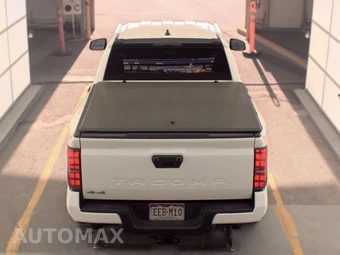 2025 Toyota Tacoma SR5 Crew Cab Medium Bed - miniatura 6