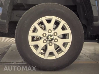 2025 Toyota Tacoma SR5 Crew Cab Medium Bed - miniatura 11