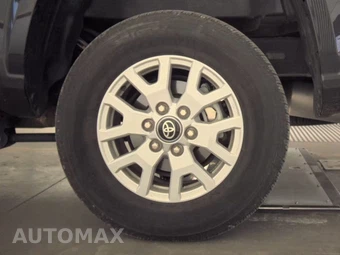 2025 Toyota Tacoma SR5 Crew Cab Medium Bed - miniatura 12