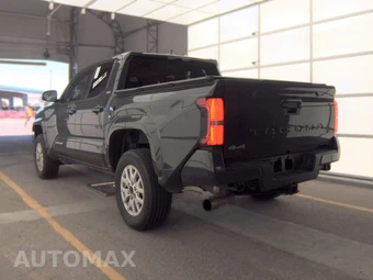 2025 Toyota Tacoma SR5 Crew Cab Medium Bed - miniatura 8