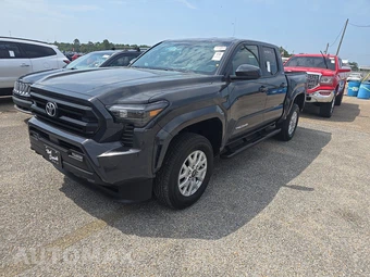 2025 Toyota Tacoma SR5 Crew Cab Medium Bed