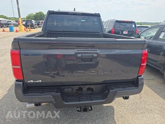 2025 Toyota Tacoma SR5 Crew Cab Medium Bed - miniatura 5