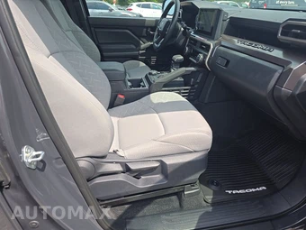 2025 Toyota Tacoma SR5 Crew Cab Medium Bed - miniatura 8