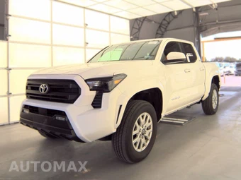 2025 Toyota Tacoma SR5 Crew Cab Medium Bed