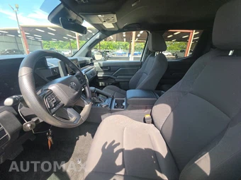 2025 Toyota Tacoma SR5 Crew Cab Medium Bed - miniatura 13