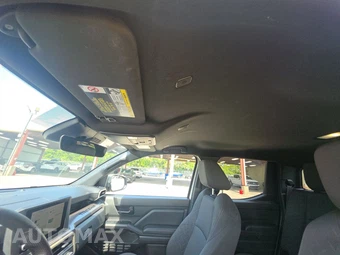 2025 Toyota Tacoma SR5 Crew Cab Medium Bed - miniatura 19