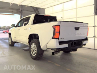 2025 Toyota Tacoma SR5 Crew Cab Medium Bed - miniatura 8