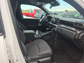 2025 Toyota Tacoma SR5 Crew Cab Medium Bed - miniatura 8
