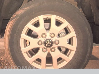 2025 Toyota Tacoma SR5 Crew Cab Medium Bed - miniatura 9