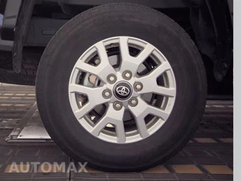2025 Toyota Tacoma SR5 Crew Cab Medium Bed - miniatura 11
