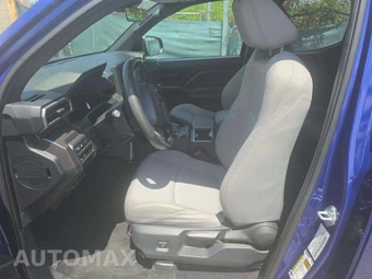 2025 Toyota Tacoma SR5 Crew Cab Medium Bed - miniatura 3