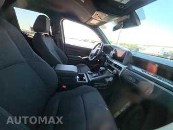 2025 Toyota Tacoma SR5 Crew Cab Medium Bed - miniatura 14