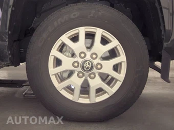 2025 Toyota Tacoma SR5 Crew Cab Medium Bed - miniatura 10