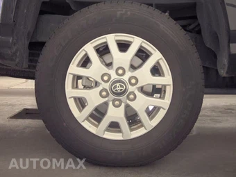 2025 Toyota Tacoma SR5 Crew Cab Medium Bed - miniatura 11