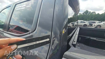 2025 Toyota Tacoma SR5 Crew Cab Medium Bed - miniatura 31