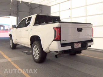 2025 Toyota Tacoma SR5 Crew Cab Medium Bed - miniatura 8