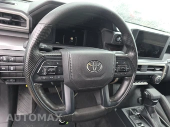 2025 Toyota Tacoma SR5 Crew Cab Medium Bed - miniatura 10