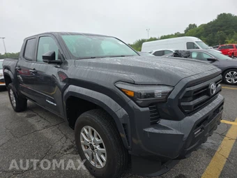 2025 Toyota Tacoma SR5 Crew Cab Medium Bed - miniatura 3
