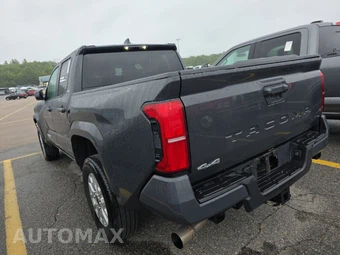 2025 Toyota Tacoma SR5 Crew Cab Medium Bed - miniatura 6