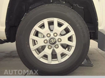 2025 Toyota Tacoma SR5 Crew Cab Medium Bed - miniatura 10