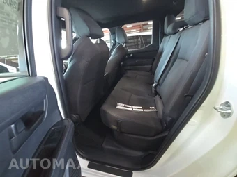 2025 Toyota Tacoma SR5 Crew Cab Medium Bed - miniatura 19