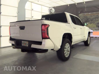 2025 Toyota Tacoma SR5 Crew Cab Medium Bed - miniatura 5