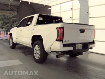 2025 Toyota Tacoma SR5 Crew Cab Medium Bed - miniatura 8