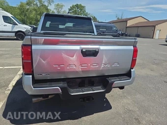 2025 Toyota Tacoma SR5 Crew Cab Medium Bed - miniatura 5