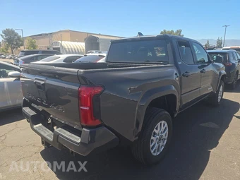 2025 Toyota Tacoma SR5 Crew Cab Medium Bed - miniatura 4