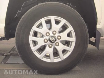 2025 Toyota Tacoma SR5 Crew Cab Medium Bed - miniatura 10